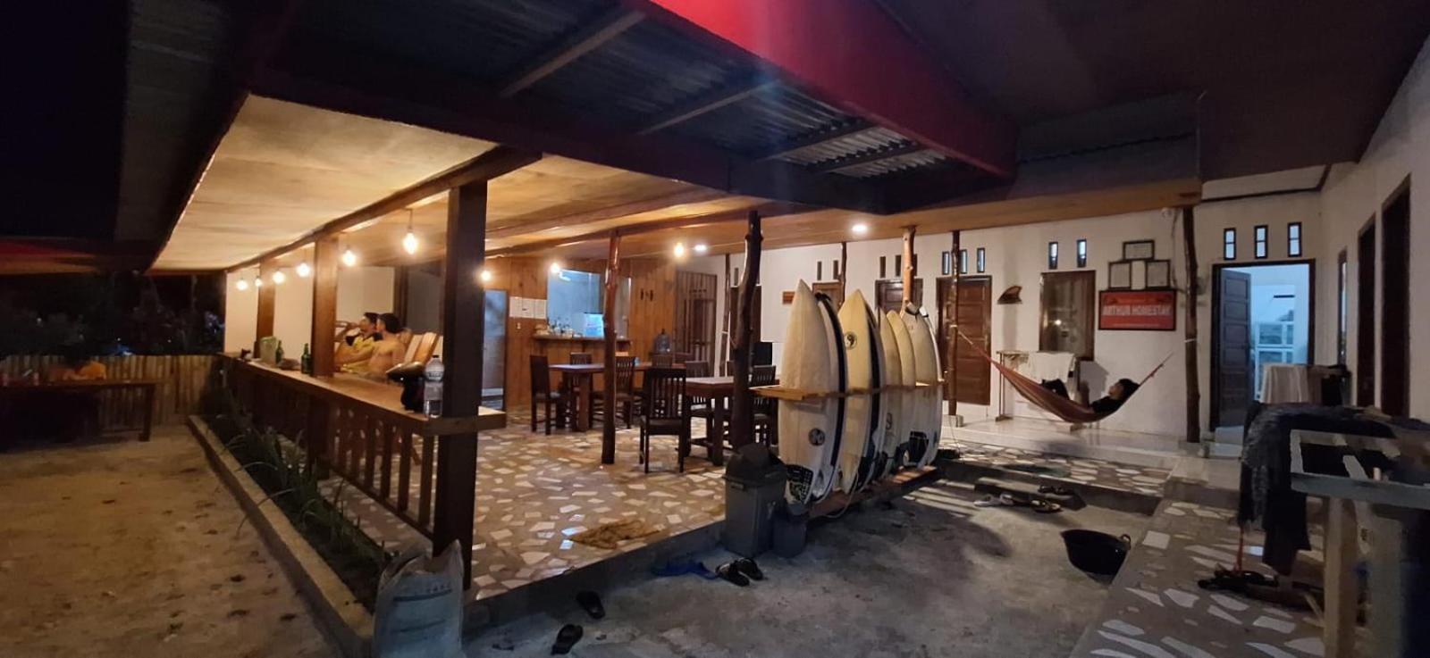 Arthur Homestay Telescope Mentawai Tua Pejat Zewnętrze zdjęcie
